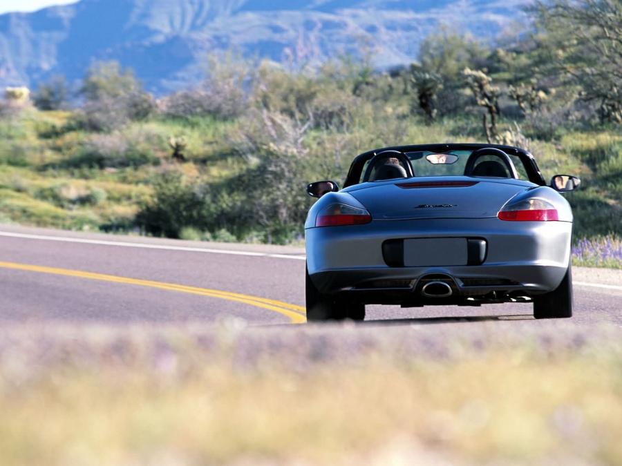  Porsche Boxster 2004 года  (фото 4 из 7)